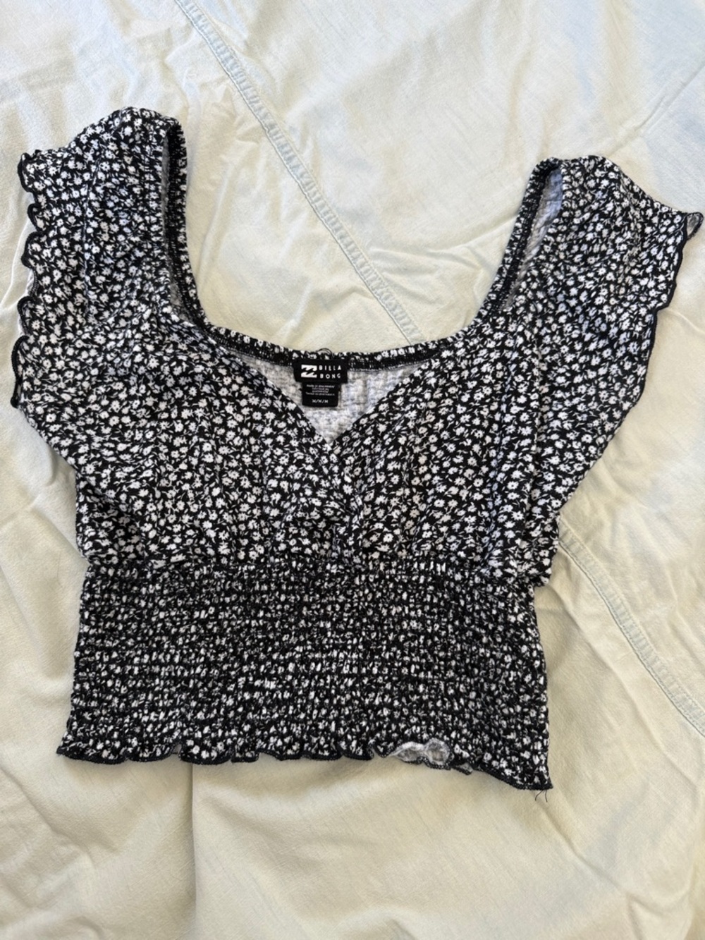 Billabong crop top